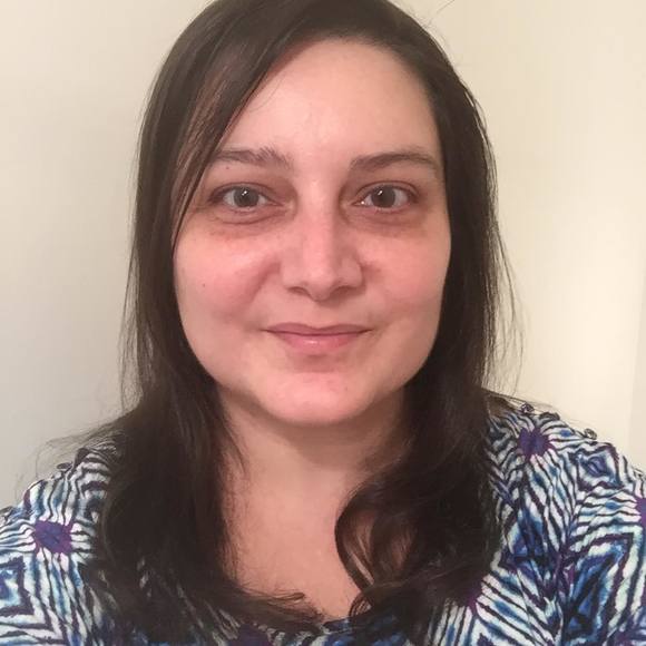 Meet your Posher, Angela - Picture 1 of 1